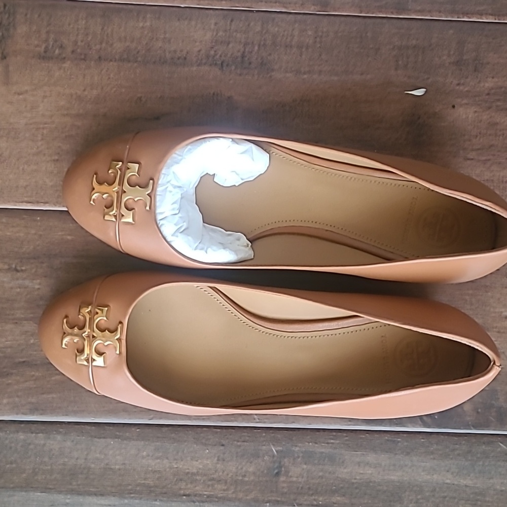 Brand new tory burch camel color